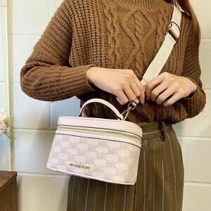 Michael Kors 35S2GTTC6J Jet Set Item Medium Zip Trunk Crossbody In Powder Blush